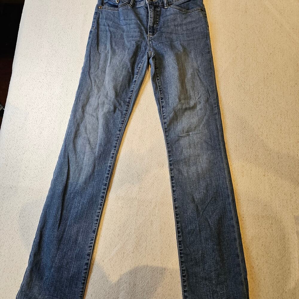 Lauren Ralph Lauren Size 4 Straight Leg Jeans Mid Rise Quiet Luxury, Preppy - Picture 2 of 12